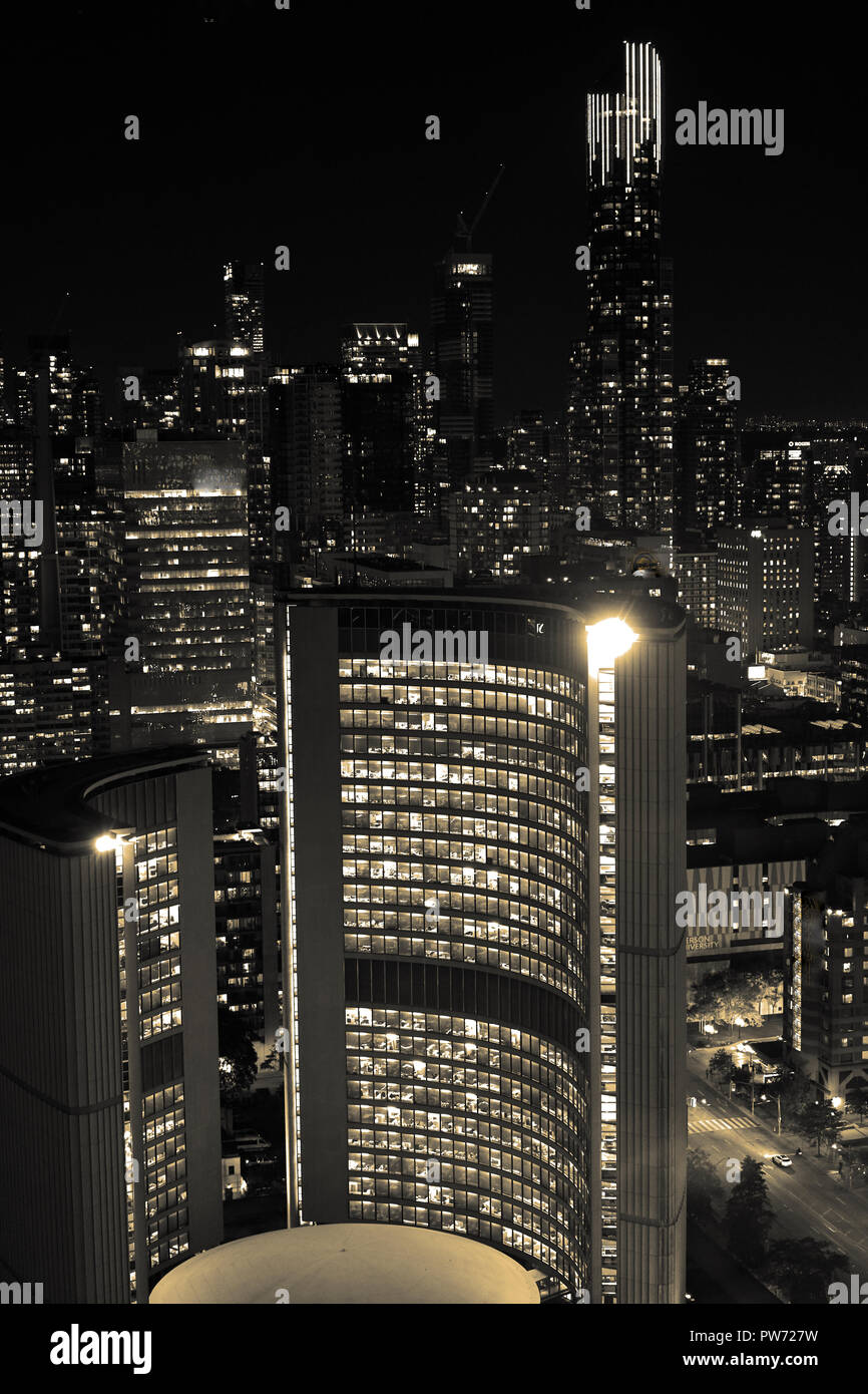 Skyline in Toronto at night Stock Photo - Alamy