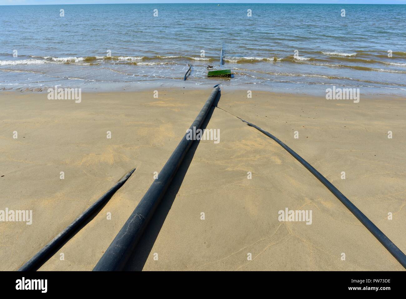 Intake pipes for saltwater for a prawn farm, Scenes from Flying fish