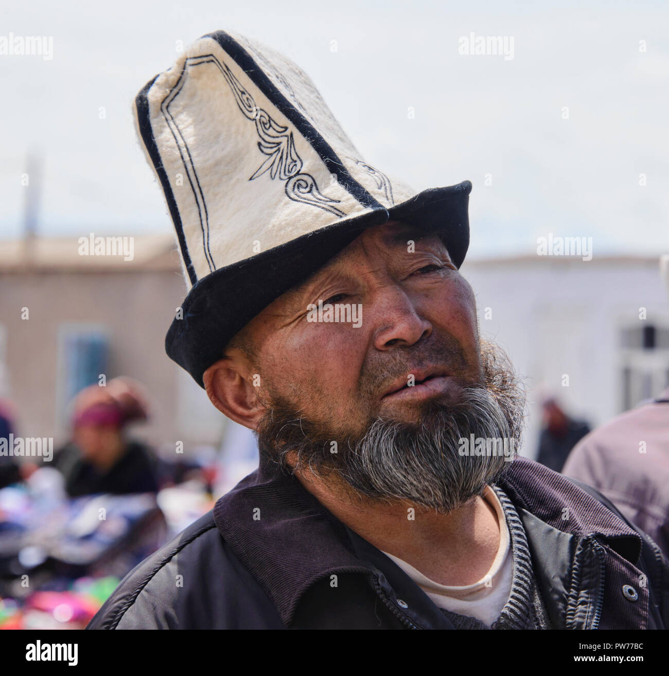 Kalpak hi-res stock photography and images - Alamy