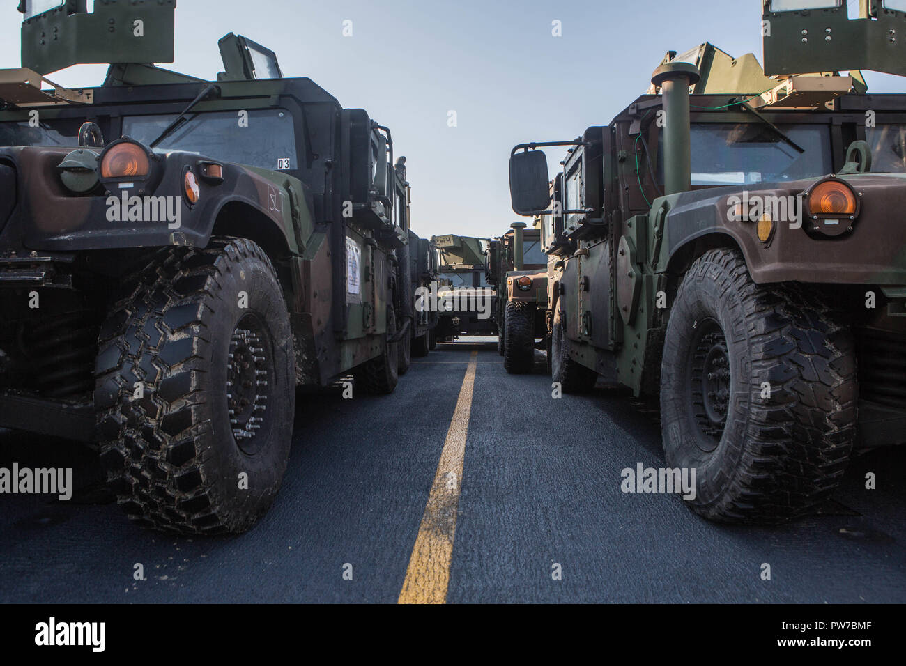 Lcac Loading Air cushion lcac load hi-res stock photography and images - Alamy