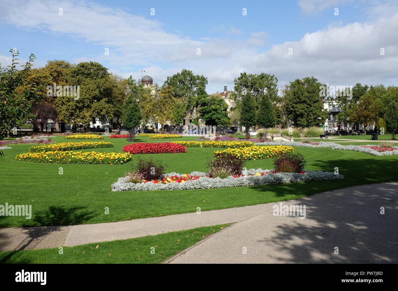 Imperial Gardens in the centre of Cheltenham Stock Photo Alamy