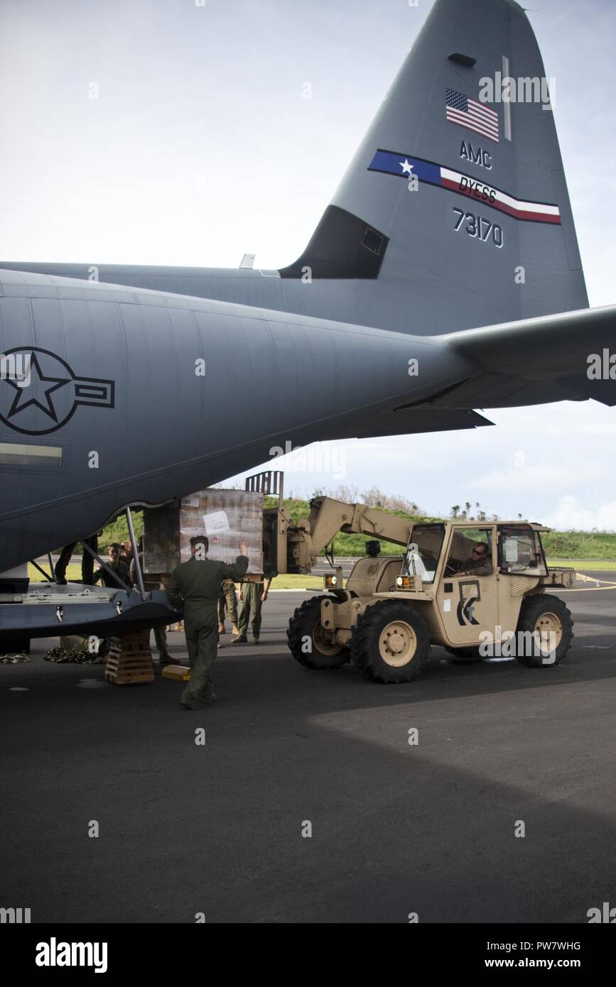 Loadmaster From The 39th Stock Photos &amp; Loadmaster F   rom 