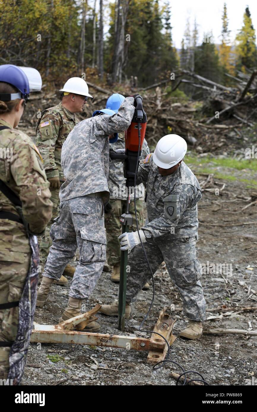 Army garrison alaska hi-res stock photography and images - Alamy
