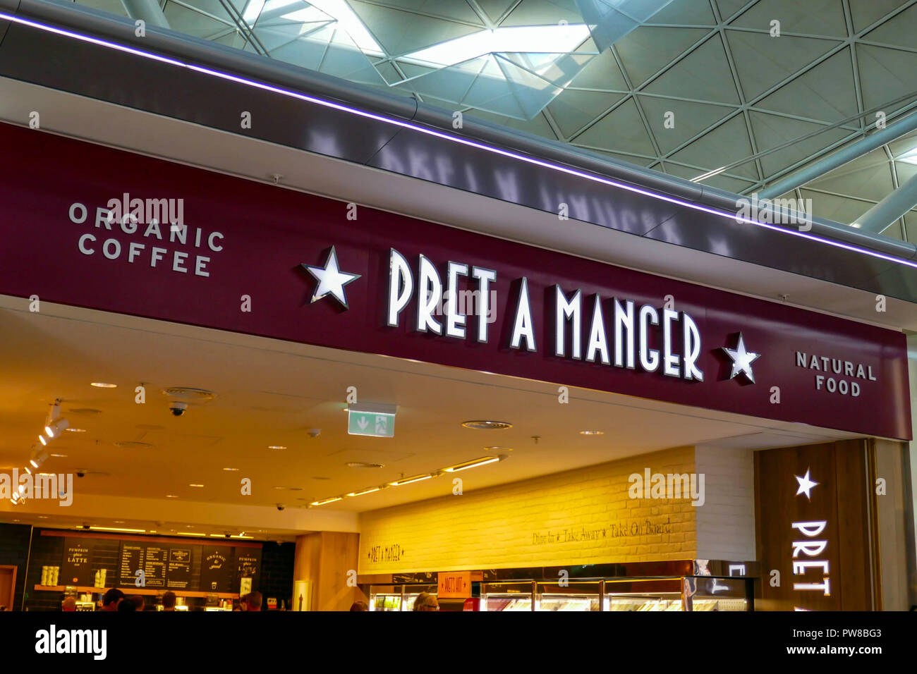 Stansted airport london hires stock photography and images Alamy