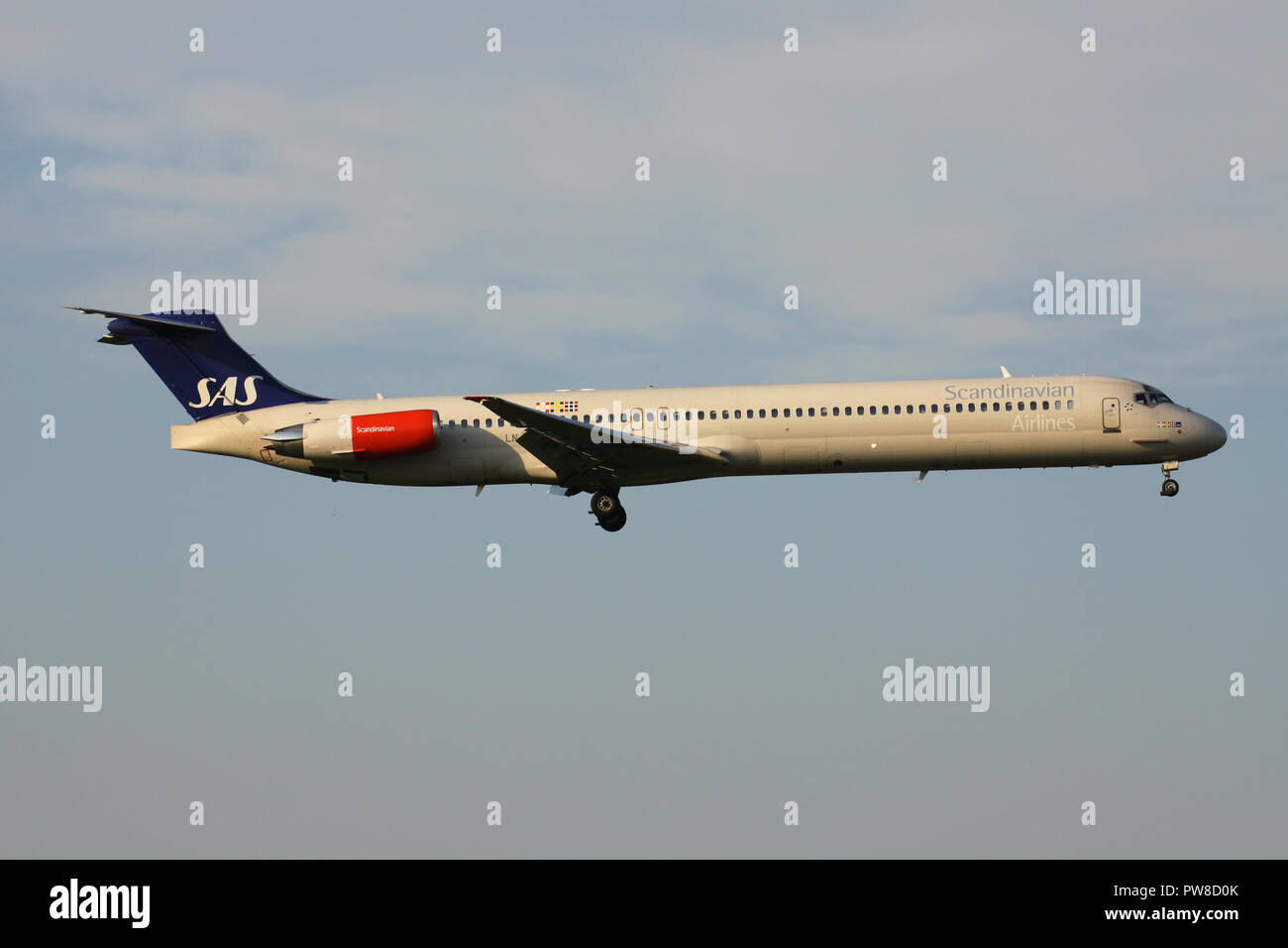 Md80 hi-res stock photography and images - Alamy Md80 hi-res stock photography and images - Alamy