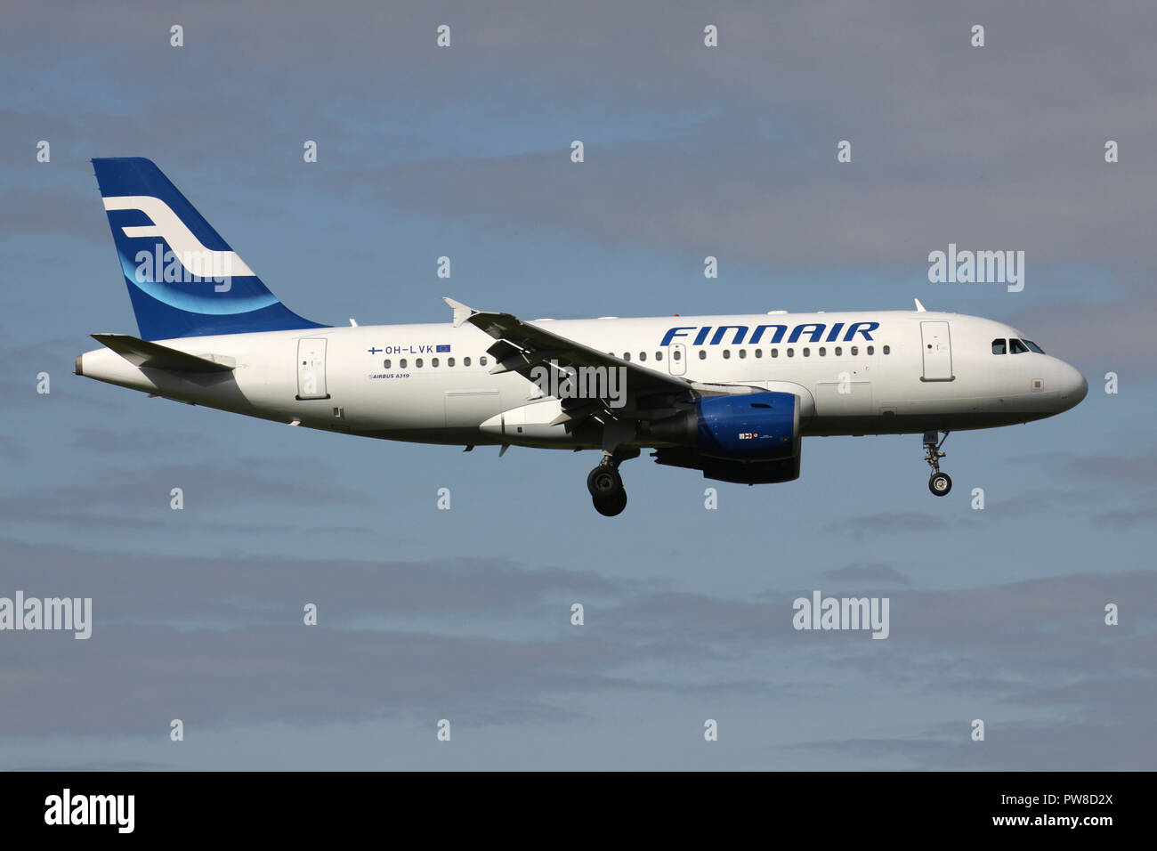 Finnair Airbus A319-100 (old livery) with registration OH-LVK on short  final for runway 14 of Zurich Airport Stock Photo - Alamy