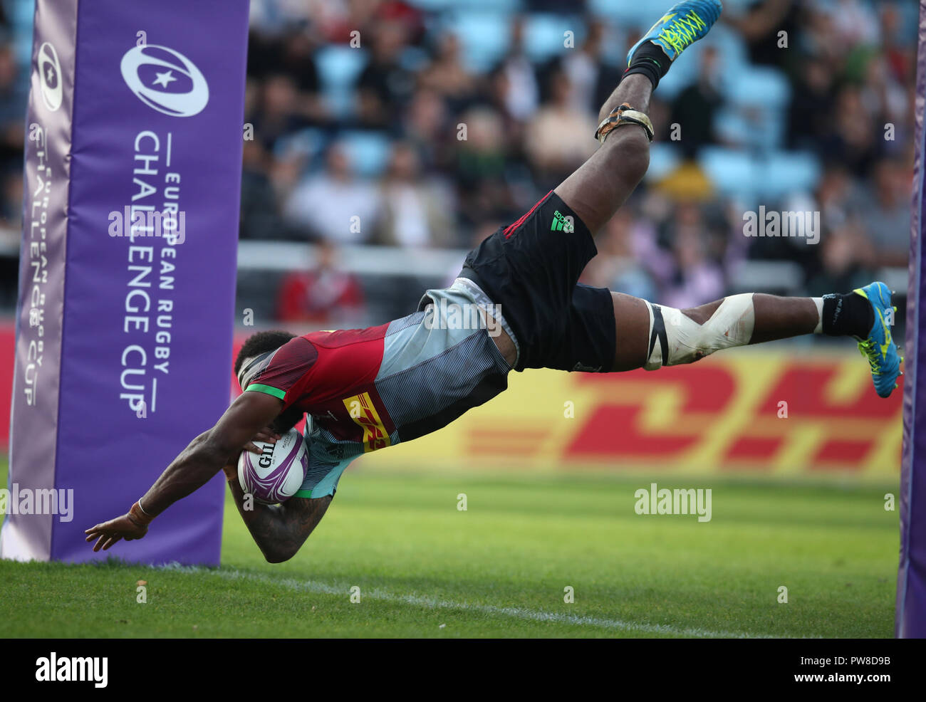 Harlequins' Semi Kunatani scores their eighth try during the European Challenge Cup match at Twickenham Stoop, London. Stock Photo