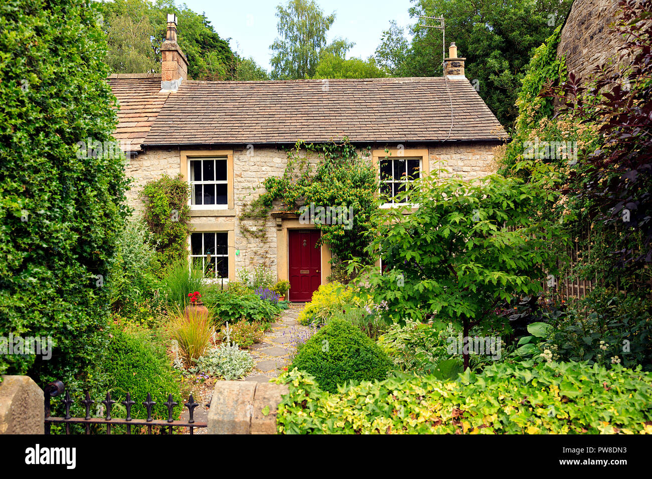 Attractive Cottage Garden Stock Photos Attractive Cottage Garden