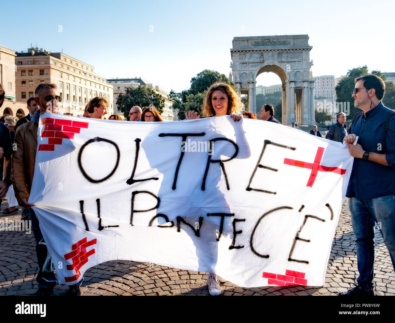 Genoa, Italy. 13th October, 2018. Demonstration by the citizens of Genoa, two months after the collapse of the Morandi bridge, asking for more help and more attention from the entire civil and political world to solve the great problems of the population. Genoa, Italy. © Emanuele Dello Strologo / Awakening / Alamy Live News Stock Photo