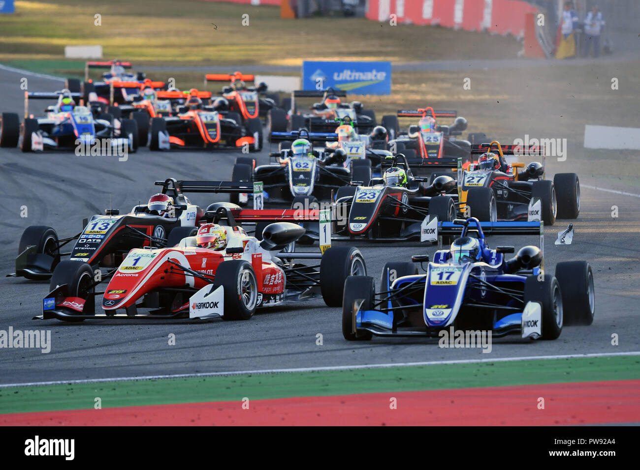 Hockenheim, Deutschland. 13th Oct, 2018. general, start, pulk. Fia Formula 3 European Championships, Formula 3, at the Hockenheimring on 13.10.2018. | usage worldwide Credit: dpa/Alamy Live News Stock Photo