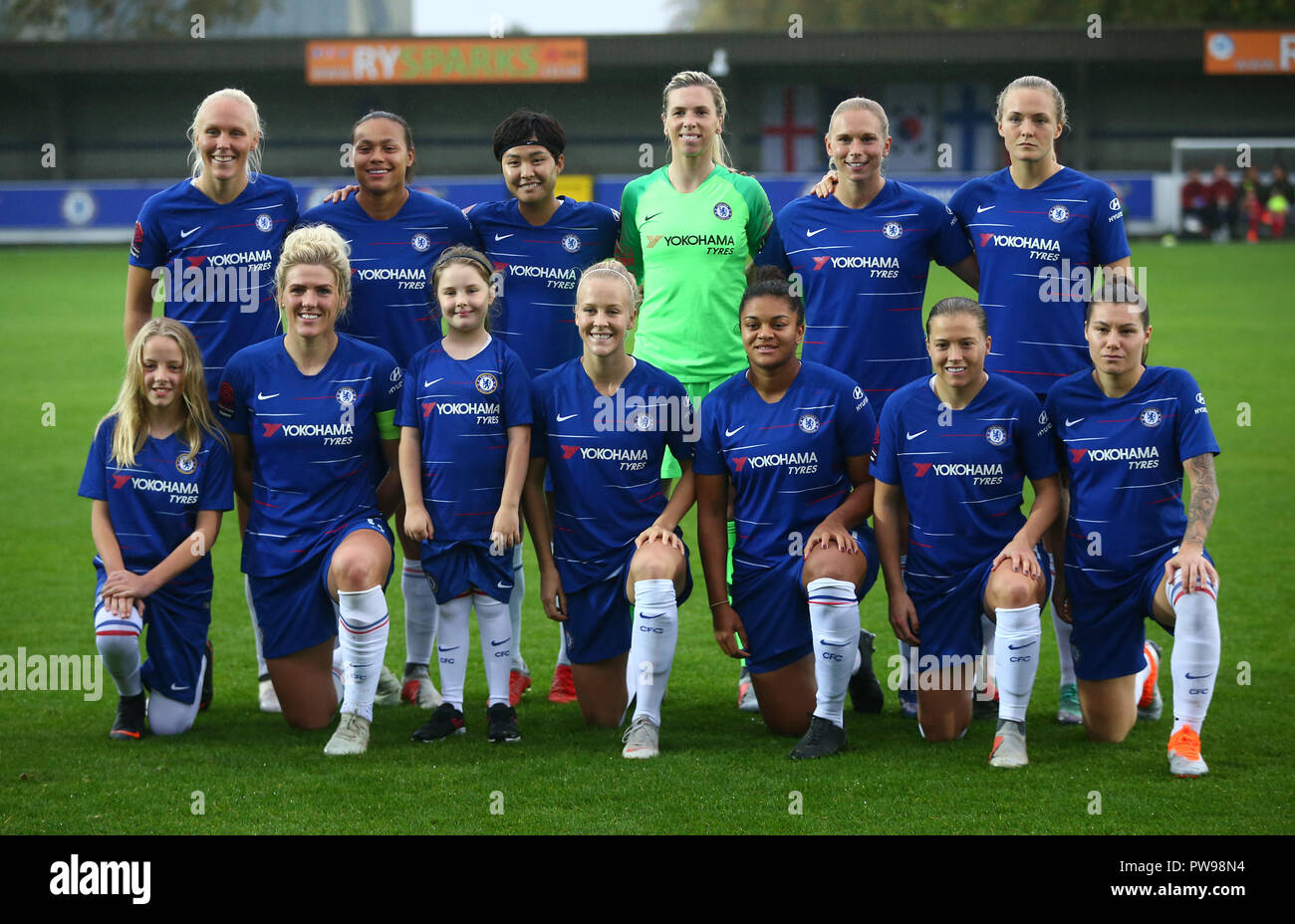 Chelsea fc women hi-res stock photography and images - Alamy