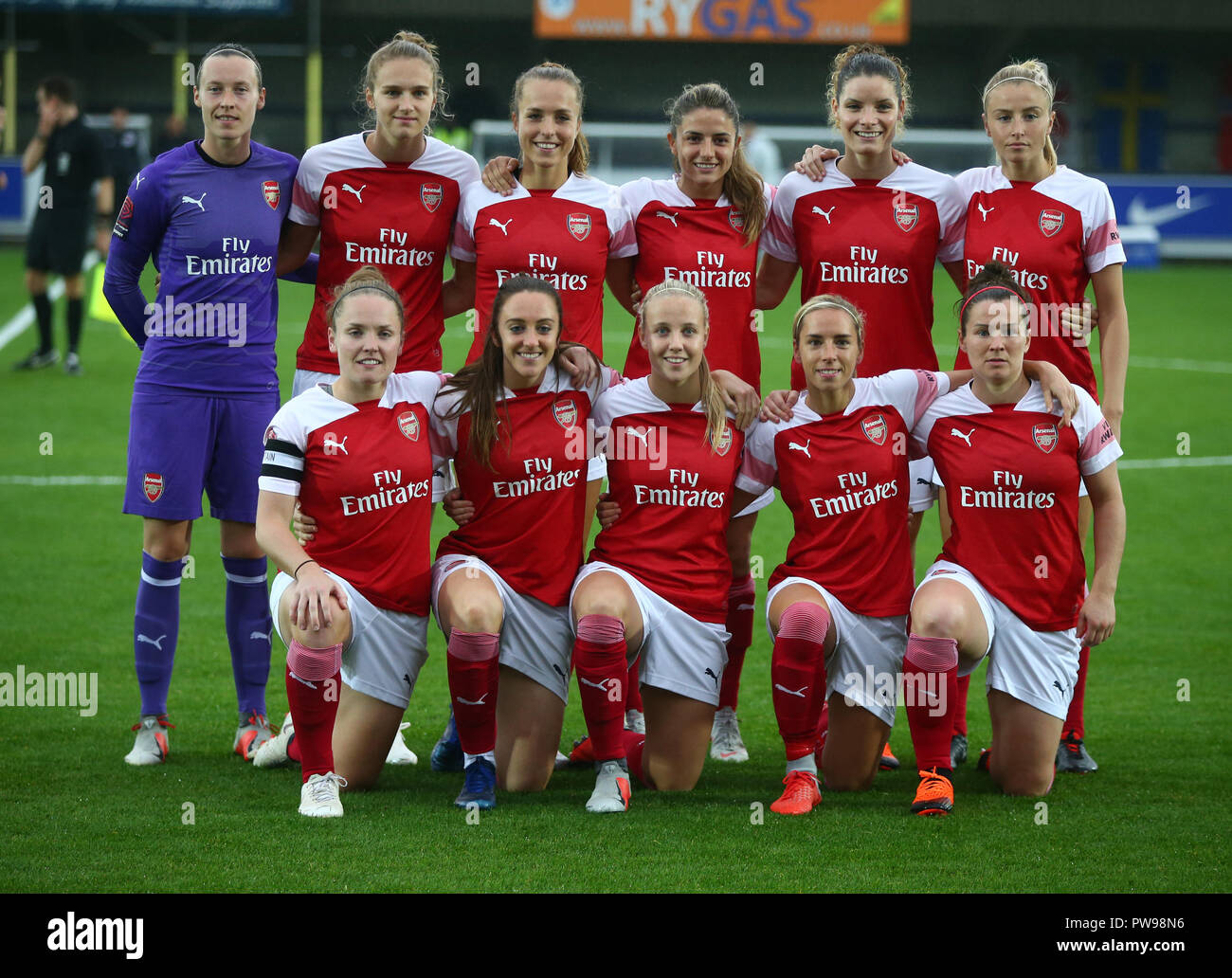 Kingston upon Thames, UK. 14 October 2018.  Arsenal Team shoot during The FA Women's Super League match between Chelsea FC Women and Arsenal at Kingsmeadow Stadium, Kingston upon Thames, England on 14 Oct 2018.  Credit Action Foto Sport Credit: Action Foto Sport/Alamy Live News Credit: Action Foto Sport/Alamy Live News Stock Photo