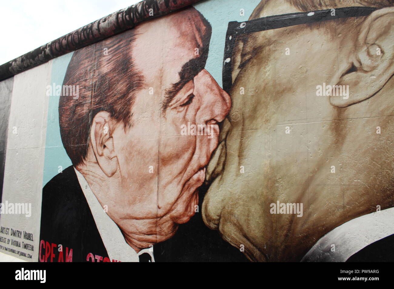 Fraternal Kiss Berlin Wall 'Kiss Painting' on the East Side Gallery