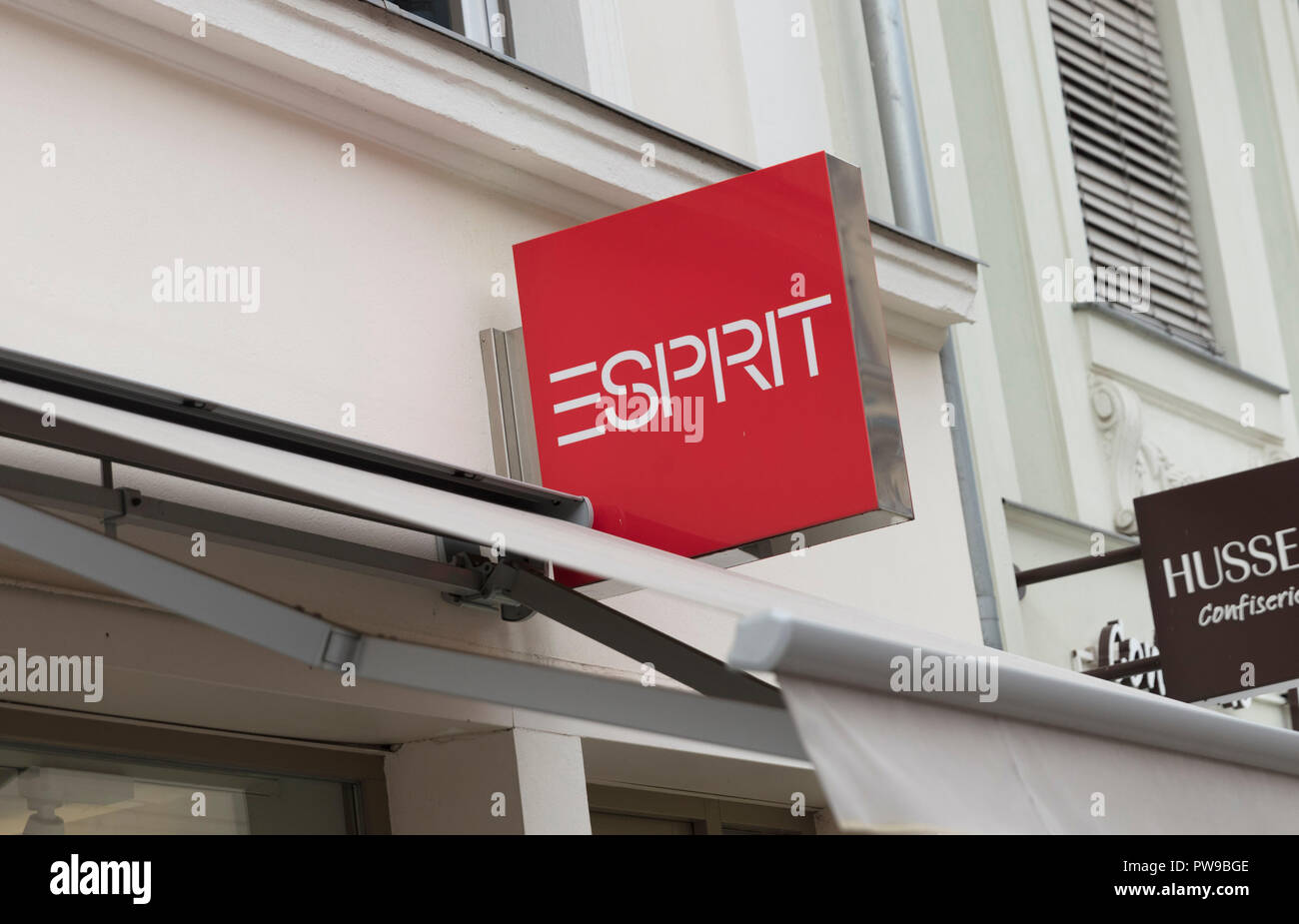 Potsdam Berlin Europe th August 18 Esprit Store Sign Stock Photo Alamy