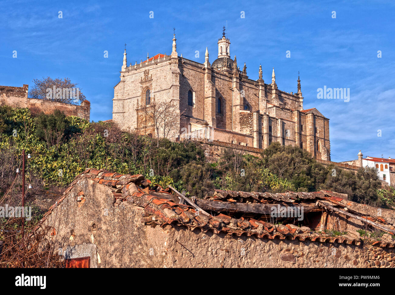 Catedral de santa maria de caceres hi-res stock photography and images ...