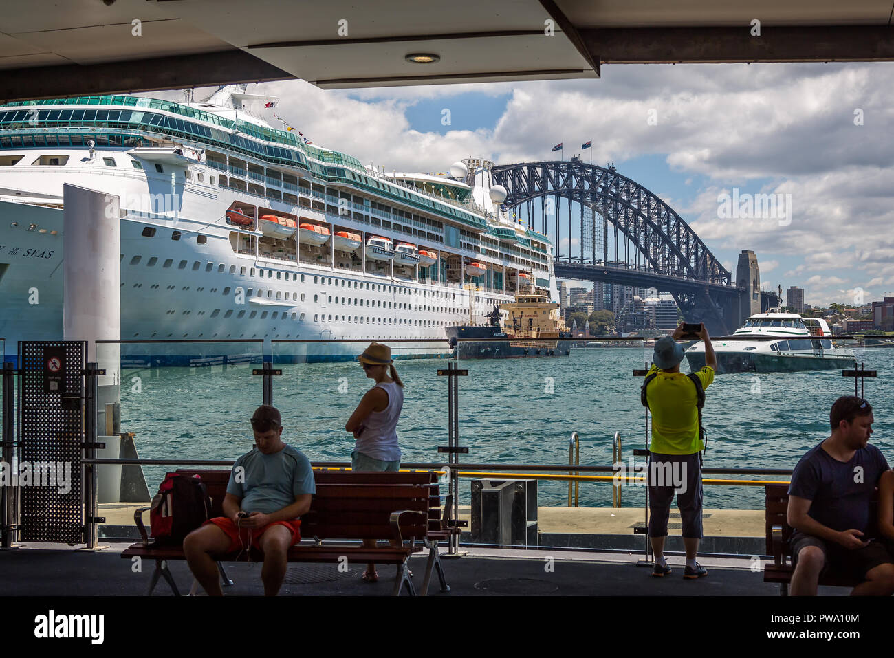 View Of Sydney Harbour Bridge With Cruise Ship From Circular Quay Station In Sydney Australia On 7 December 2014 Stock Photo Alamy
