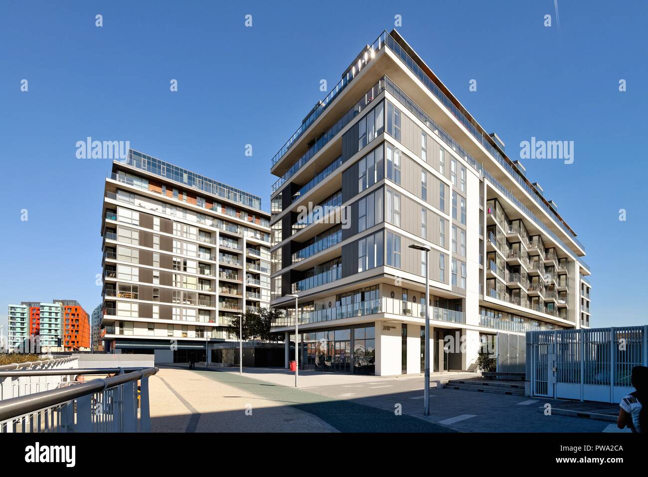 The River Gardens New Apartments By The River Thames At Greenwich