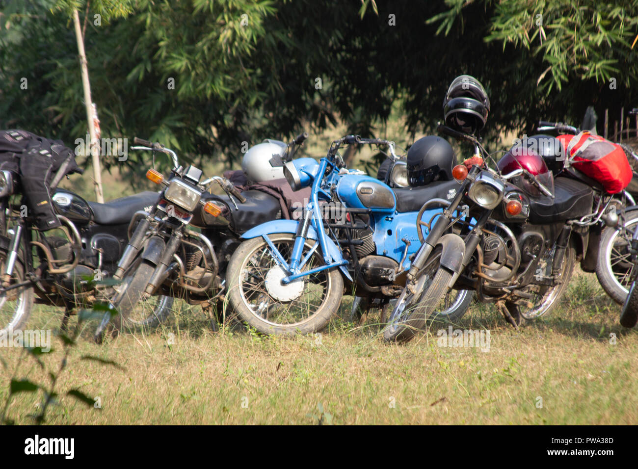 Rajdoot Bike Photo