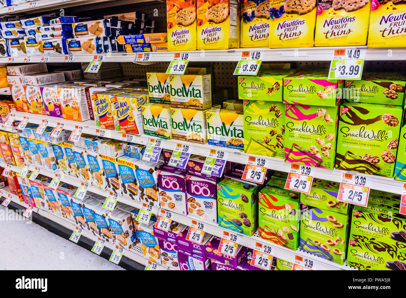 Supermarket Shelves Stop & Shop Granby, Connecticut, USA Stock Photo