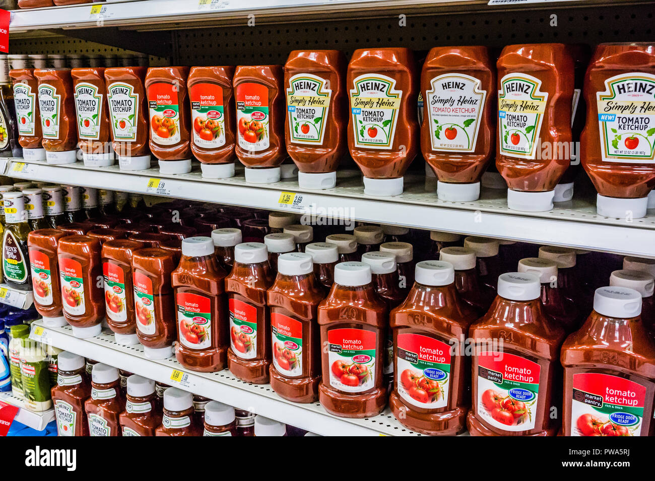 Grocery Store Shelves Stock Photos & Grocery Store Shelves Stock Images