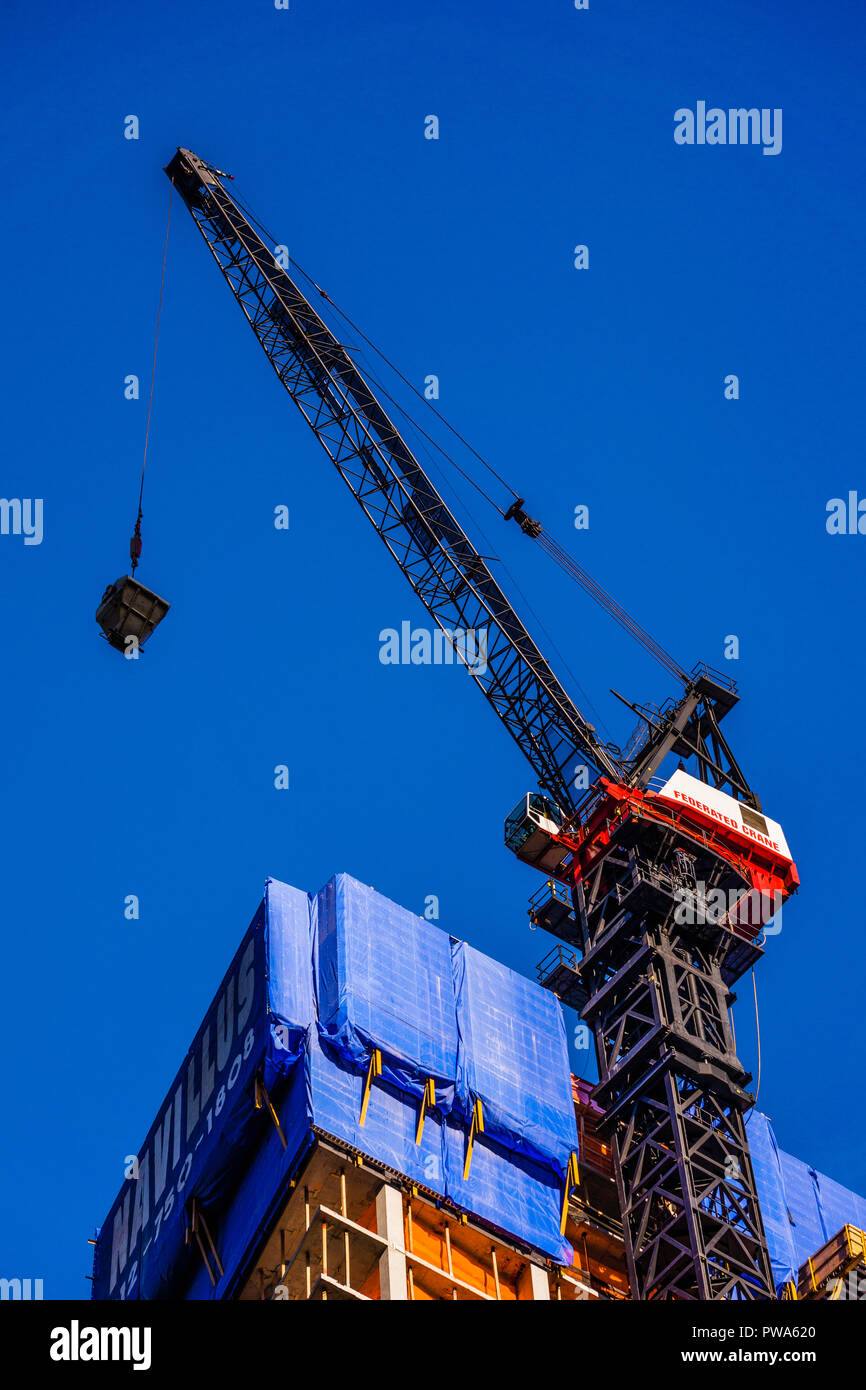 Tower crane Manhattan New York, New York, USA Stock Photo Alamy