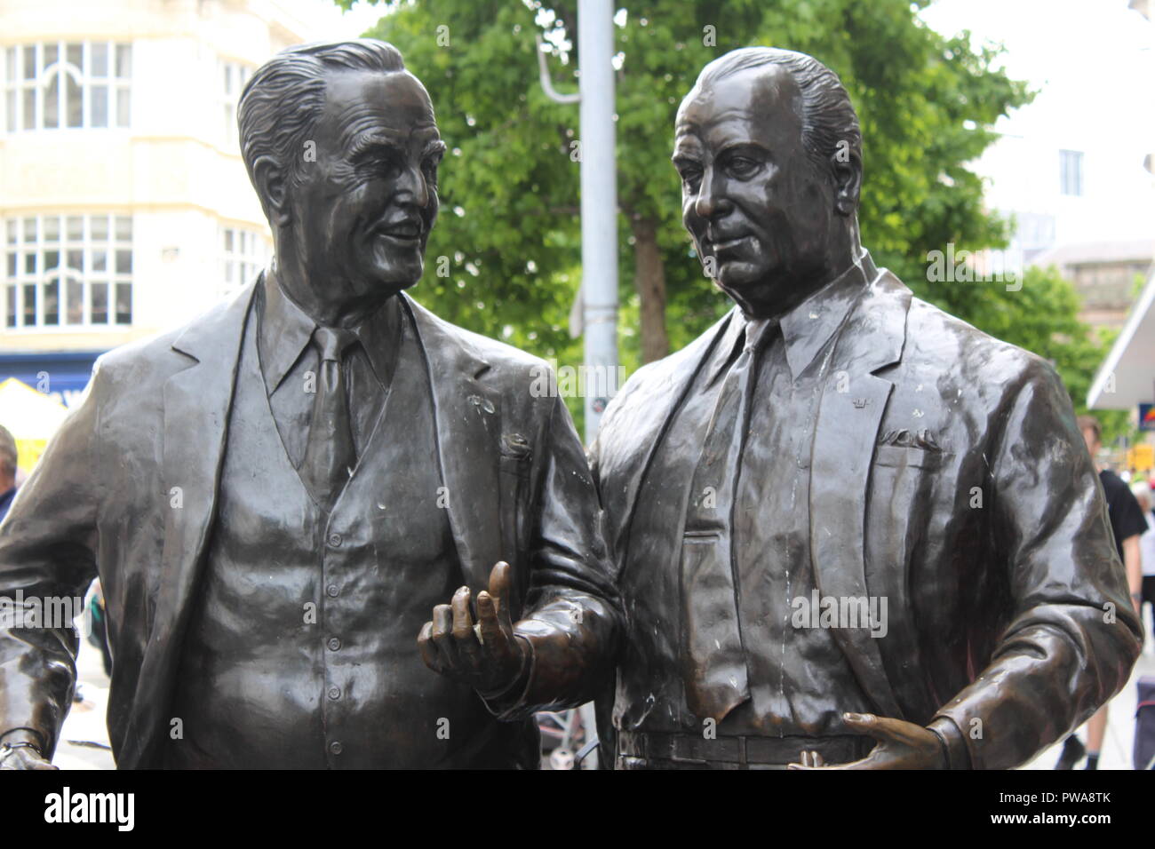 John and Cecil Moores Statue in Liverpool City Centre Stock Photo
