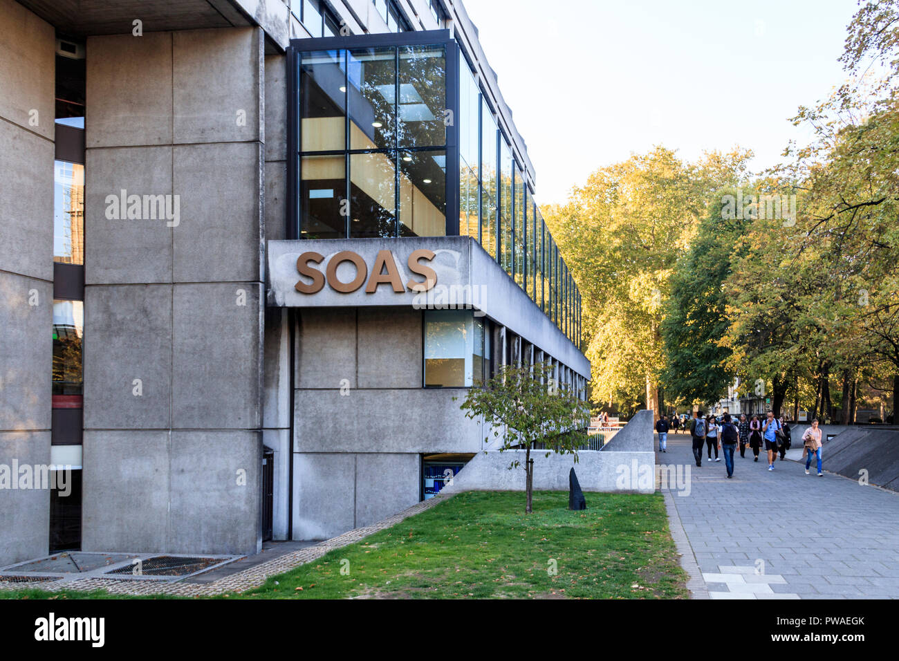 SOAS (the School of African and Oriental Studies), University of London, from Thornhaugh Street, London, UK Stock Photo