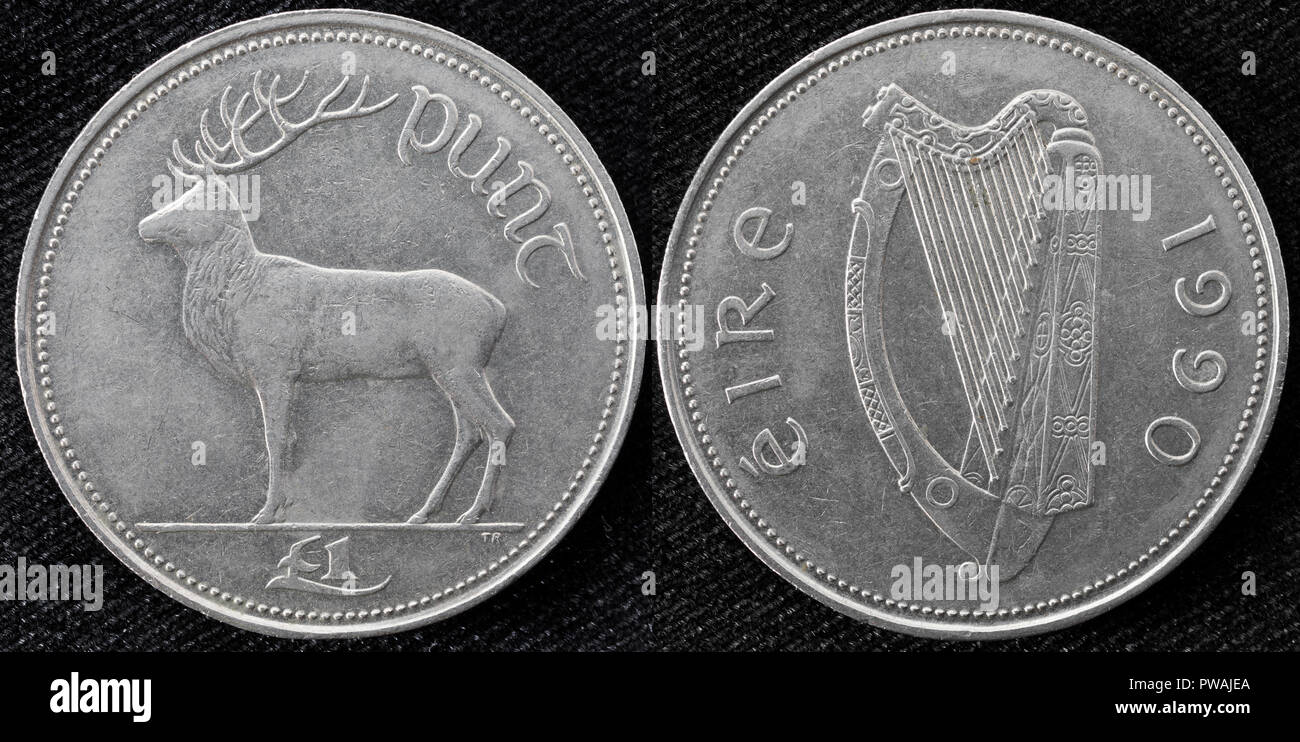 1 pound coin Ireland 1990 Stock Photo Alamy