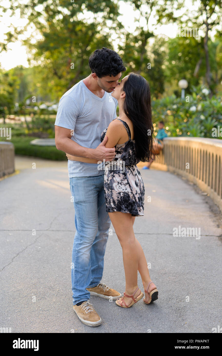 Woman kiss full body hi-res stock photography and images - Alamy