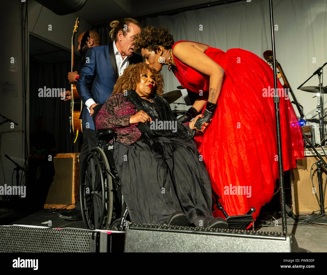 New York, NY October 13, 2018 Macy Gray pays tribute to Roberta