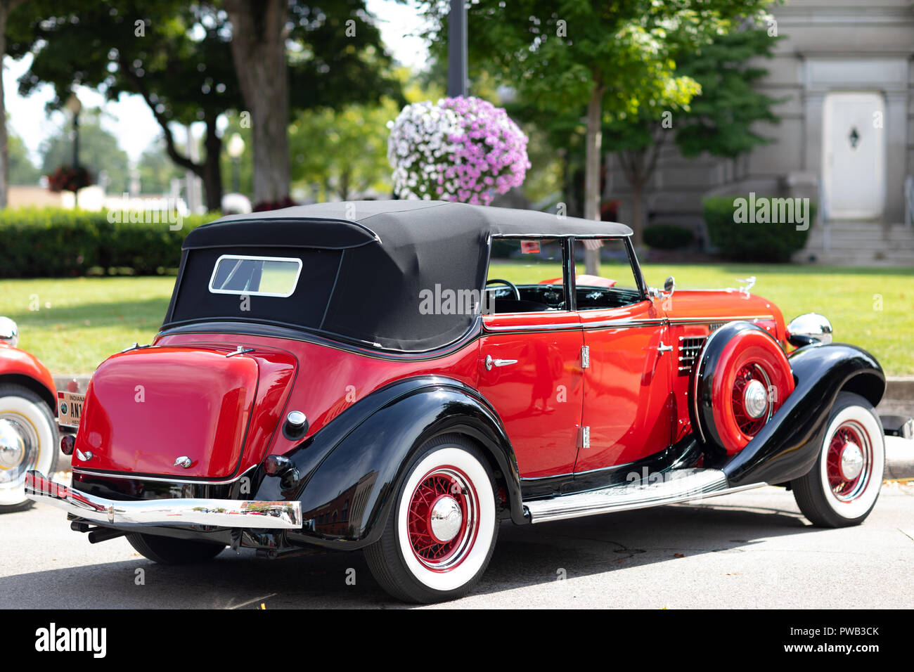Downtown auburn indiana usa hi-res stock photography and images - Alamy