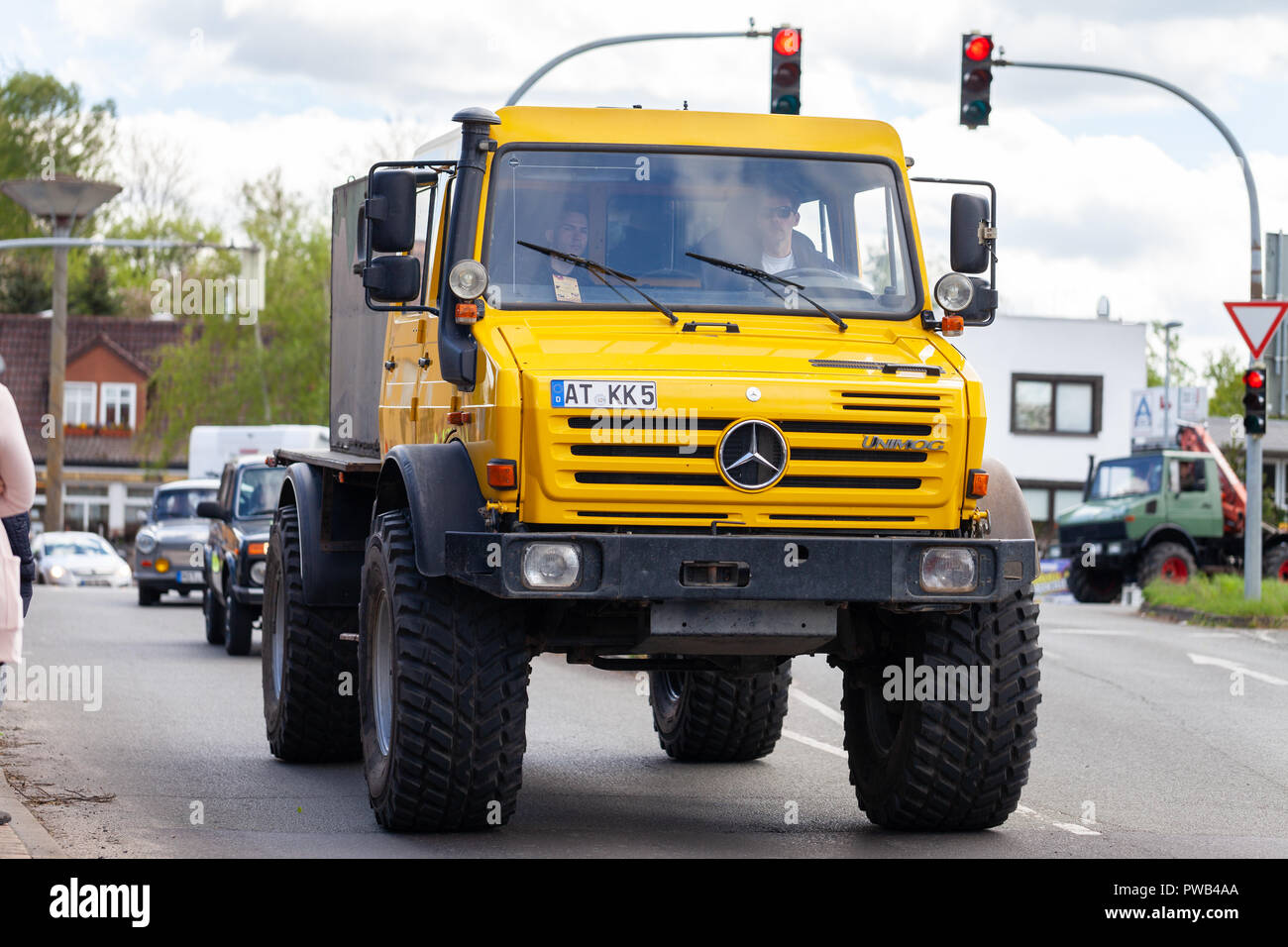 https://c8.alamy.com/comp/PWB4AA/altentreptow-germany-may-1-2018-mercedes-benz-unimog-drives-on-street-at-an-oldtimer-show-PWB4AA.jpg