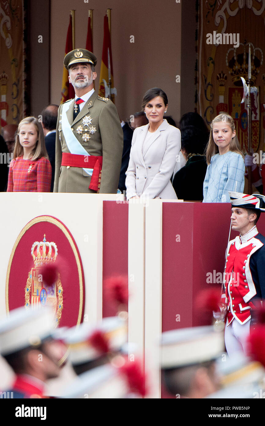 Madrid, Spanien. 12th Oct, 2018. Princess Leonor, King Felipe VI, Queen Letizia and Princess Sofia at the Spanish National Day military parade. Madrid, 12.10.2018 | usage worldwide Credit: dpa/Alamy Live News Stock Photo