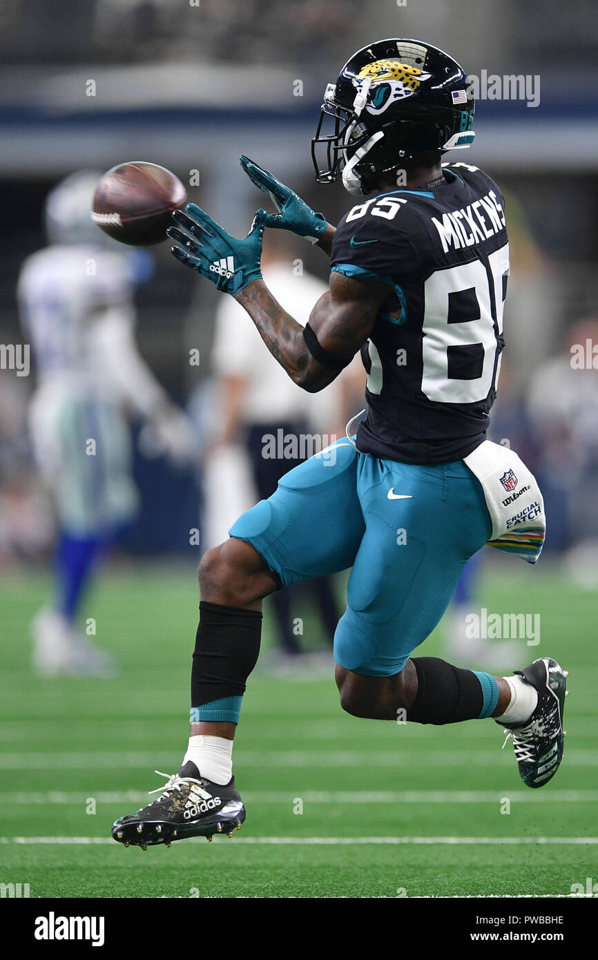 Arlington, Texas, USA. 14th Oct, 2018. Jacksonville Jaguars wide receiver Jaydon Mickens (85) prior to the the NFL football game between the Jacksonville Jaguars and the Dallas Cowboys at AT&T Stadium in Arlington, Texas. Shane Roper/Cal Sport Media/Alamy Live News Stock Photo