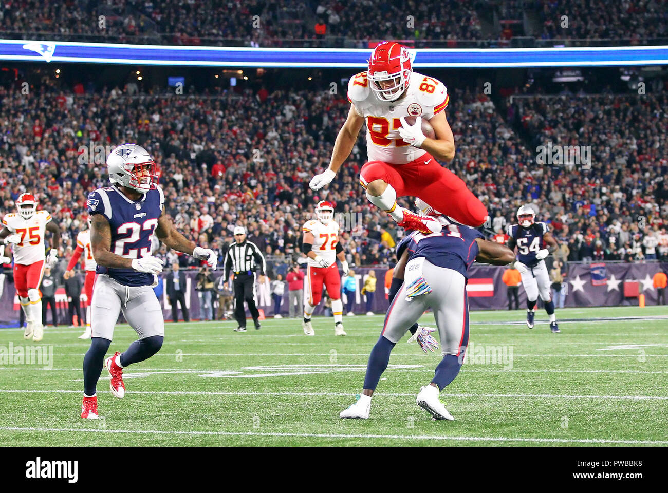 Travis kelce 2022 hi-res stock photography and images - Alamy
