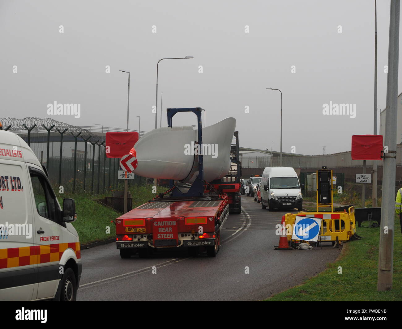 escort kent, uk Up close pee