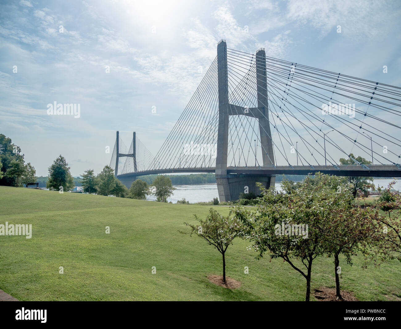 Bridge across the Mississippi at Cape Girardeau, MO Stock Photo Alamy