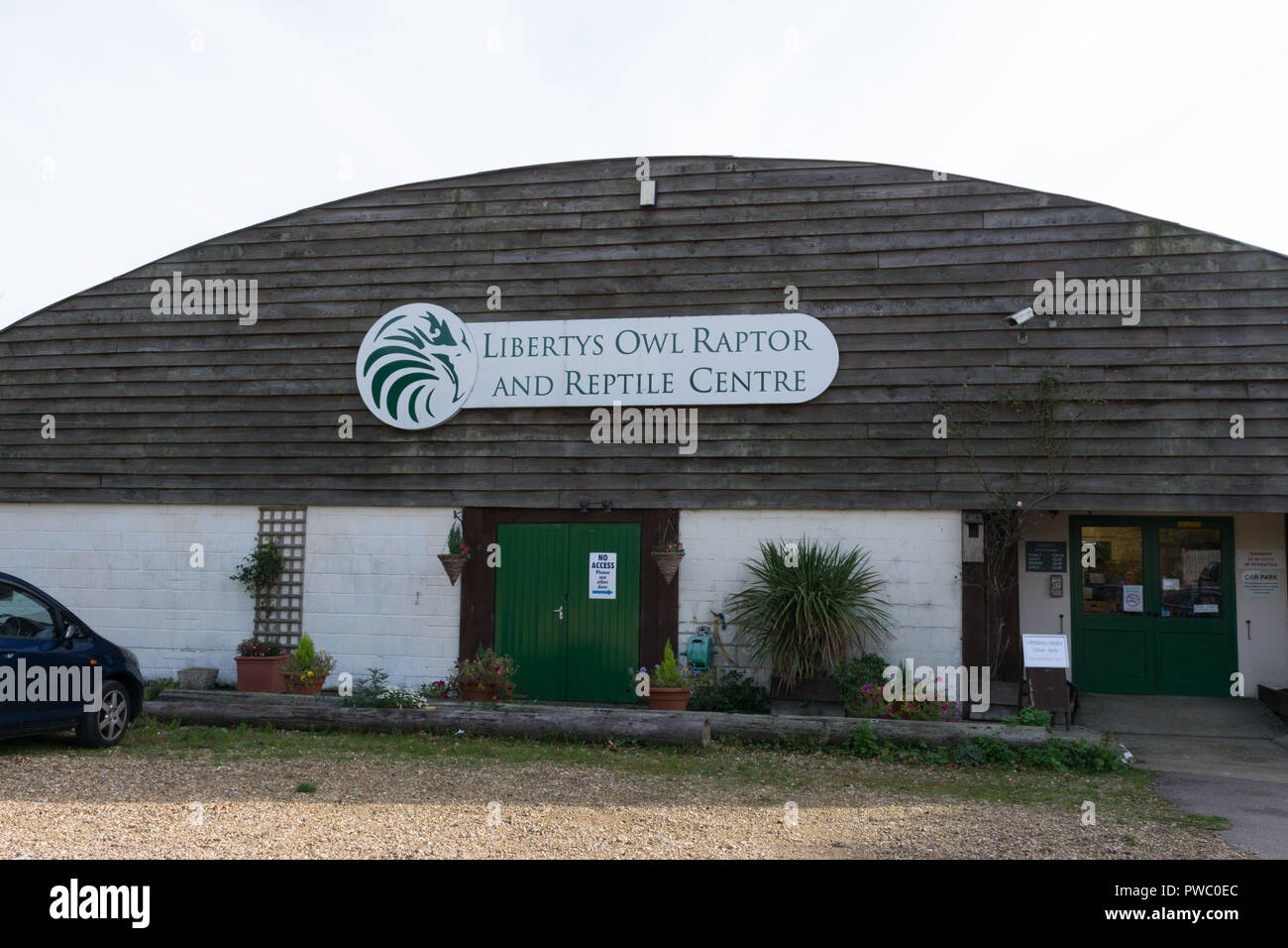 Entrance to Liberty's Owl Raptor and Reptile Centre near Ringwood in Hampshire, UK Stock Photo
