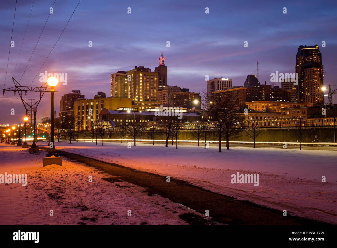 St paul mn hi-res stock photography and images - Alamy