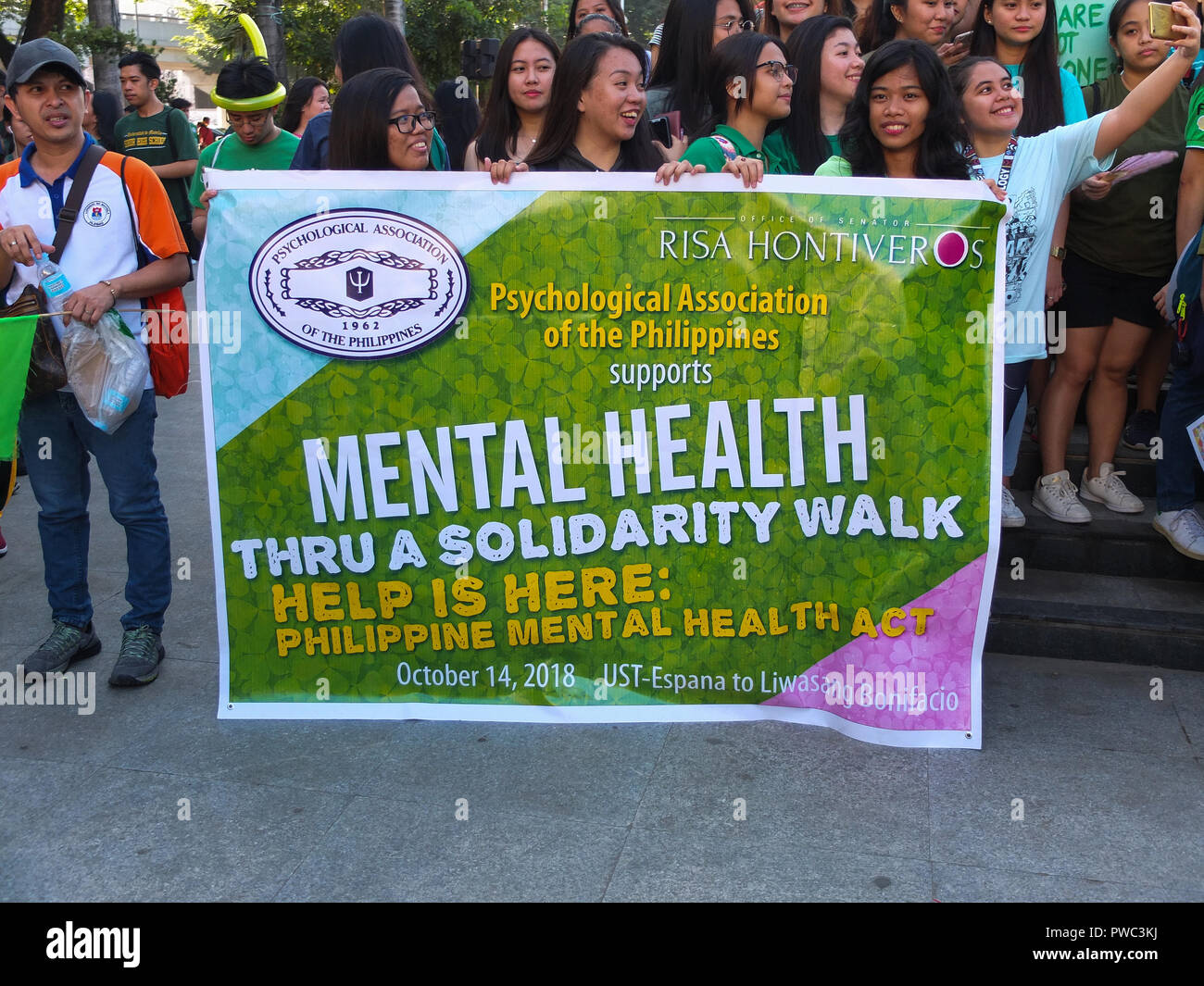 Manila Philippines 14th Oct 2018 Students Holding A Big Streamer Of voluntariness-history-society-theory-maria-framke