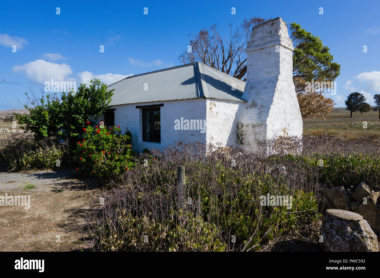 The white stoned walled building of the restored Lake Hamilton Eating House on the Flinders Highway near Coffin Bay South Australia Stock Photo