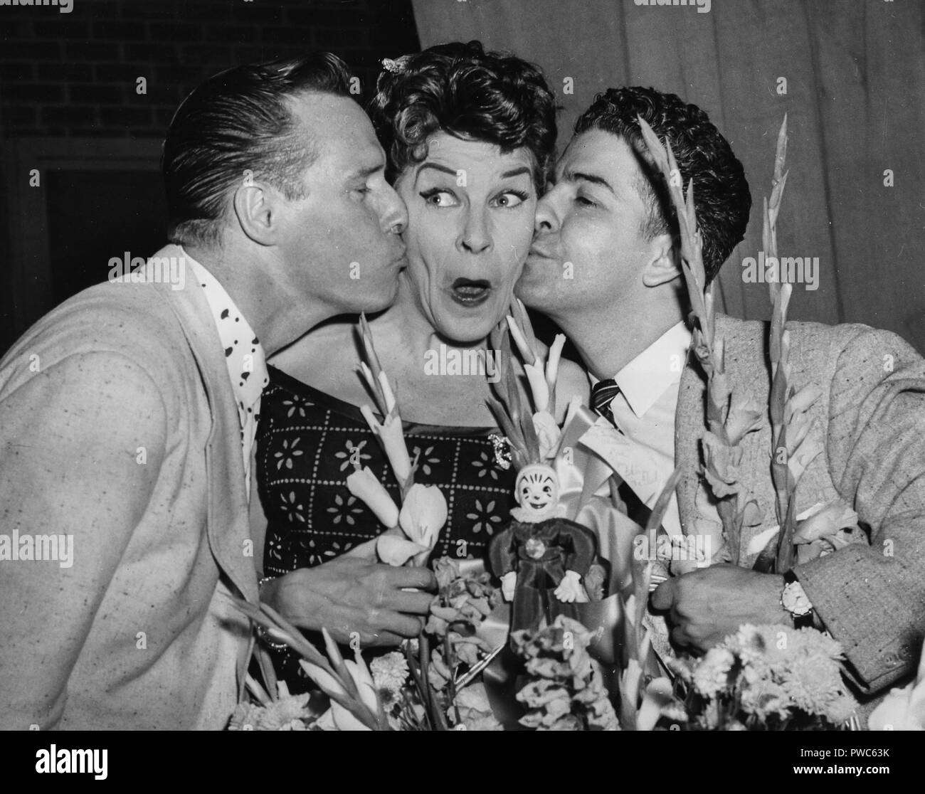 Martha raye hi-res stock photography and images - Alamy