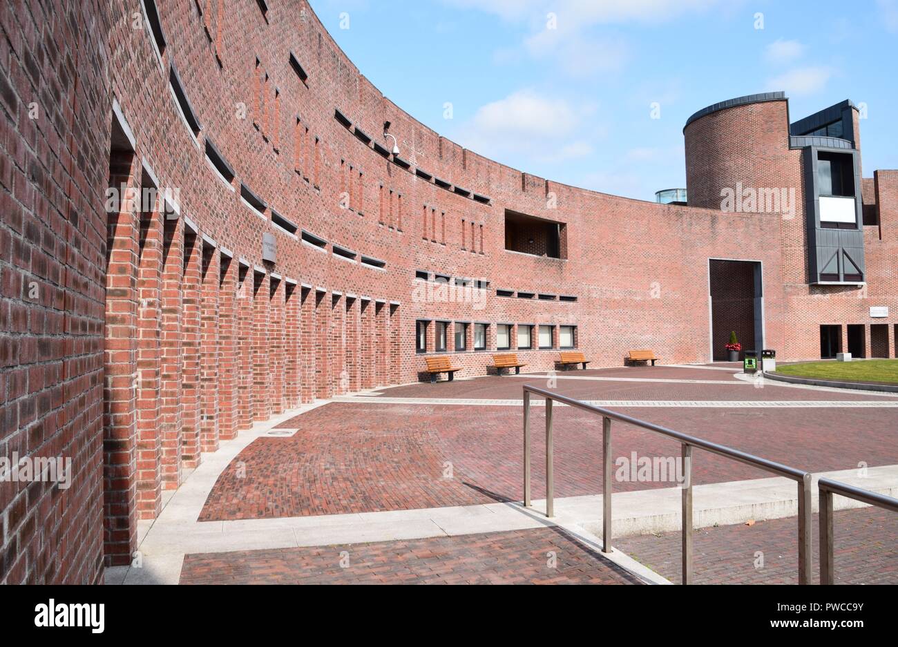 Cork Institute of Technology architecture, Bishopstown campus Stock Photo -  Alamy, image size:1300x937