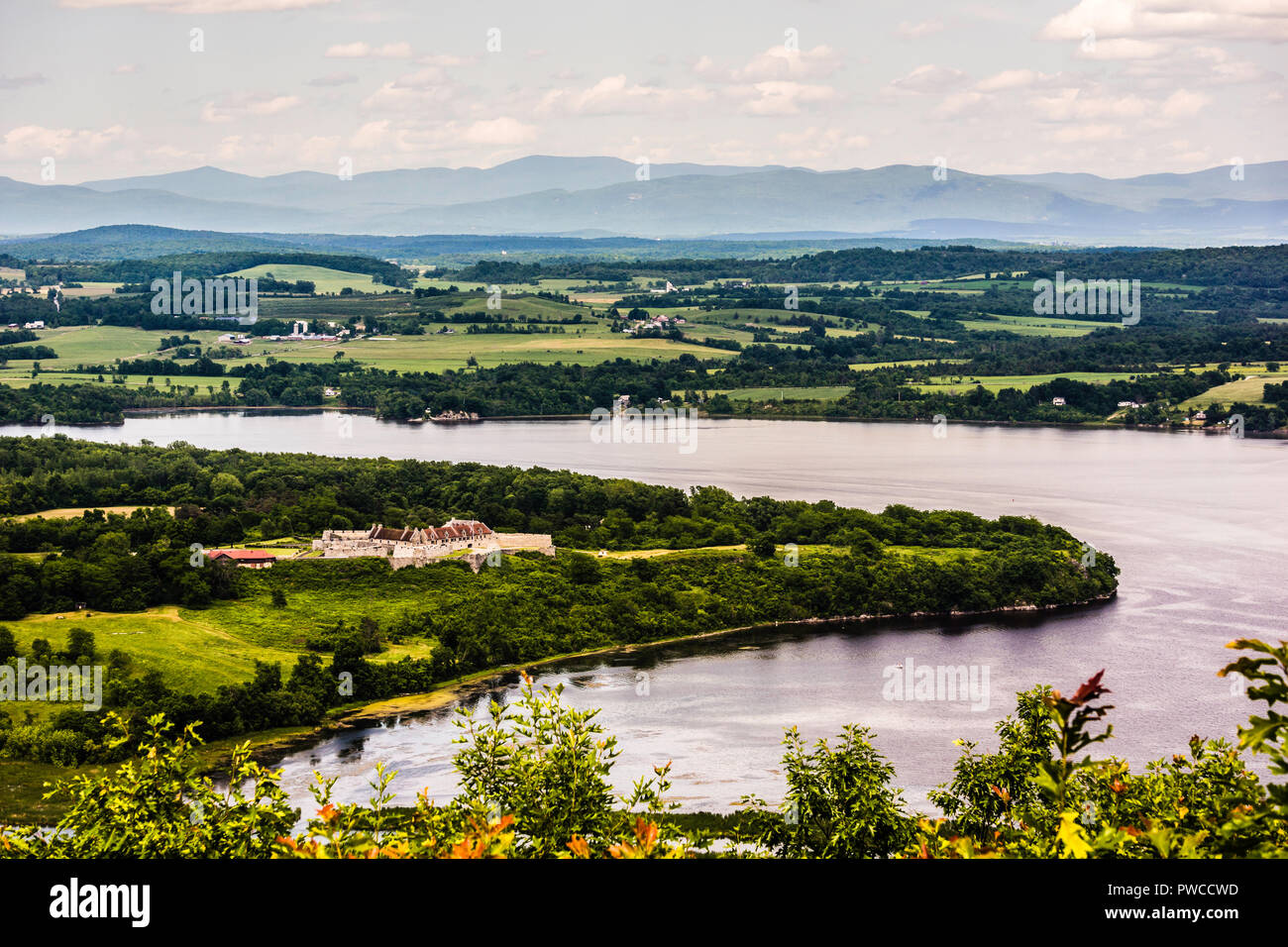 Fort Ticonderoga Stock Photos & Fort Ticonderoga Stock Images Alamy