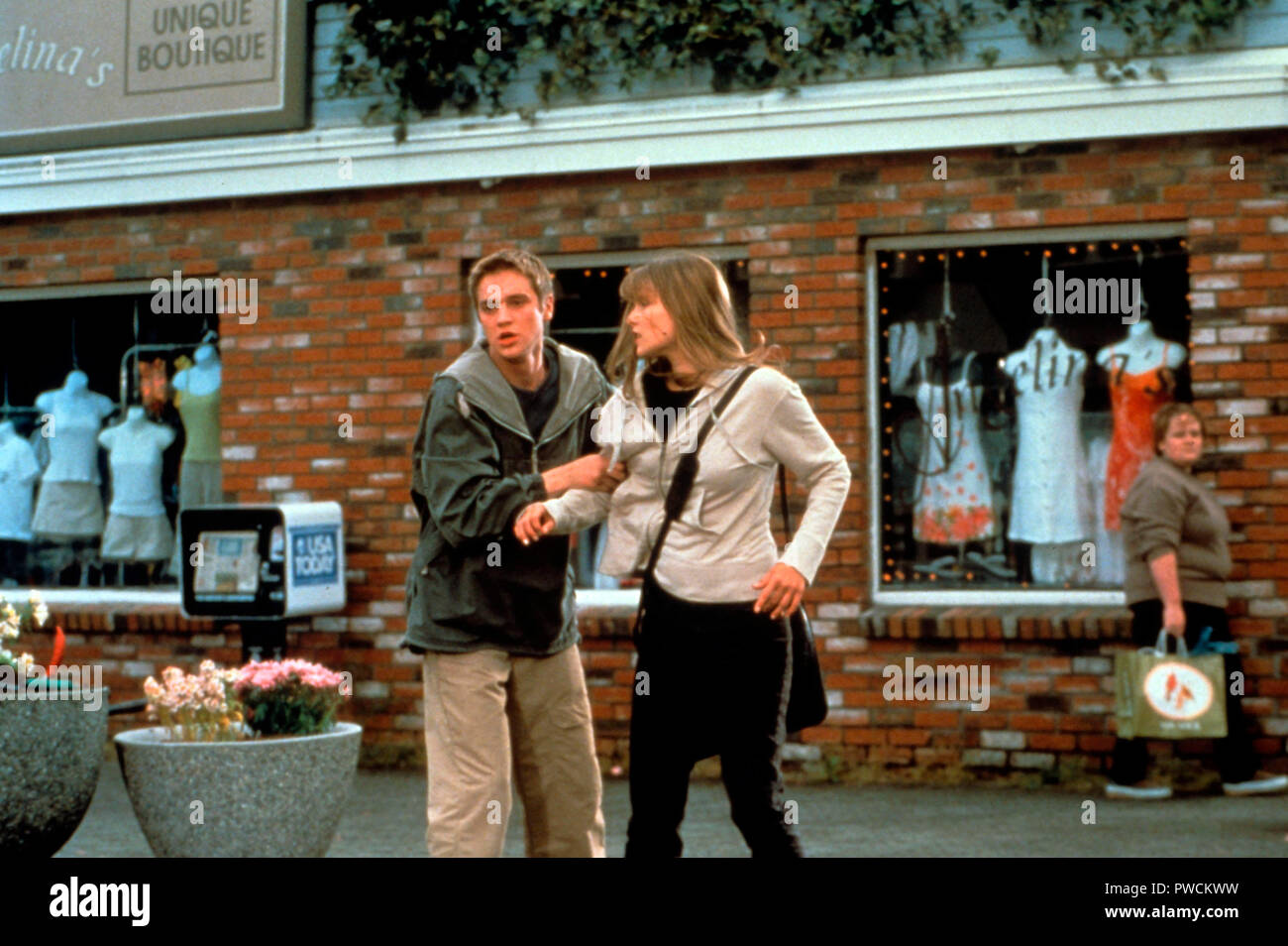 Final Destination Devon Sawa Stock Photos & Final Destination Devon