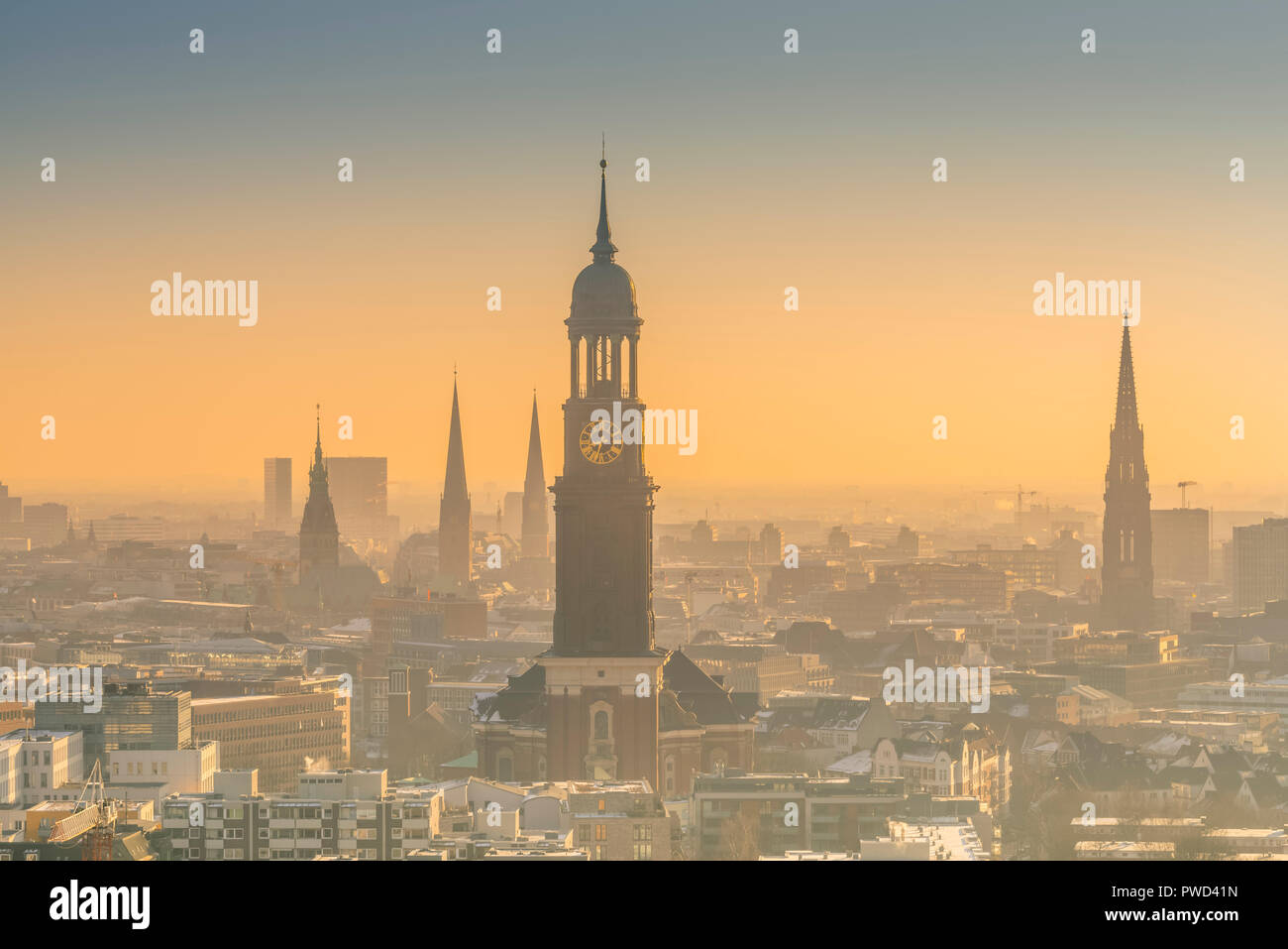 Deutschland, Hamburg, Innenstadt, Skyline, Michel, St. Michaelis,, Kirchen Stock Photo