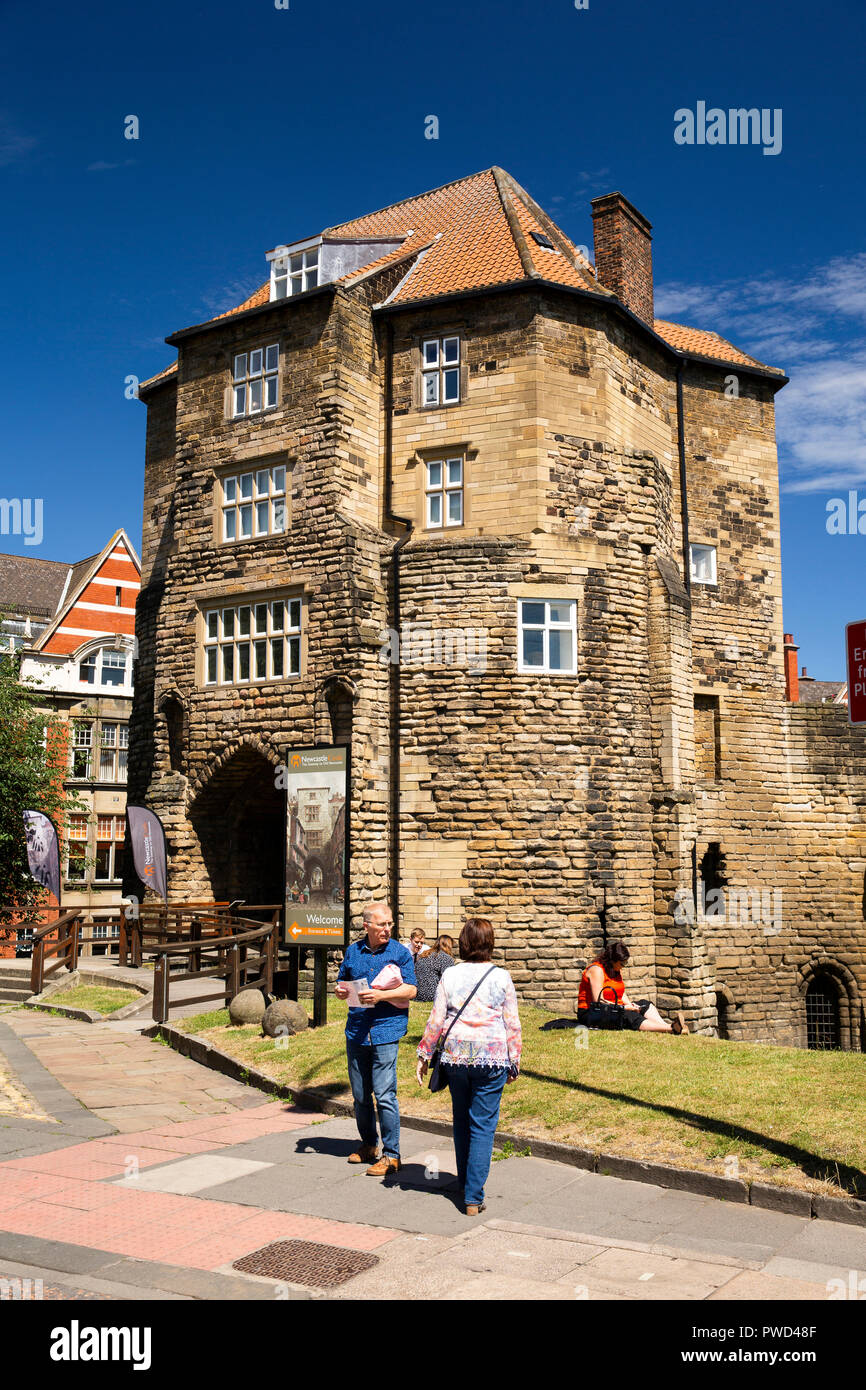 UK, England, Tyneside, Newcastle upon Tyne, St NIcholas Street, Castle Garth, Black Gate of medieval castle Stock Photo