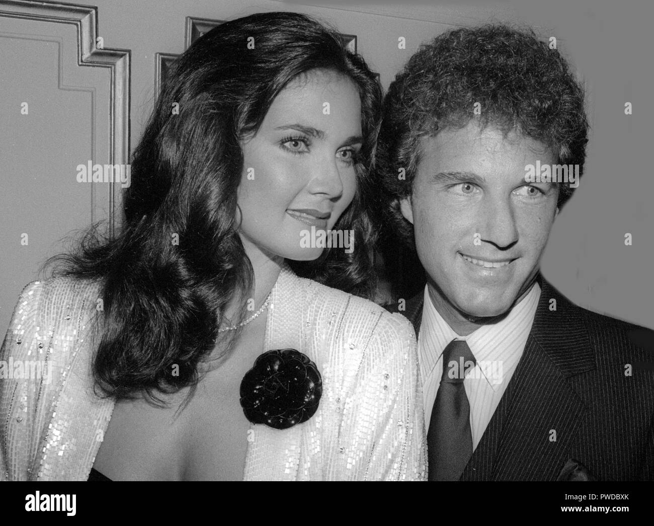 Linda Carter and husband Ron Samuels 1981 Photo By Adam Scull/PHOTOlink ...