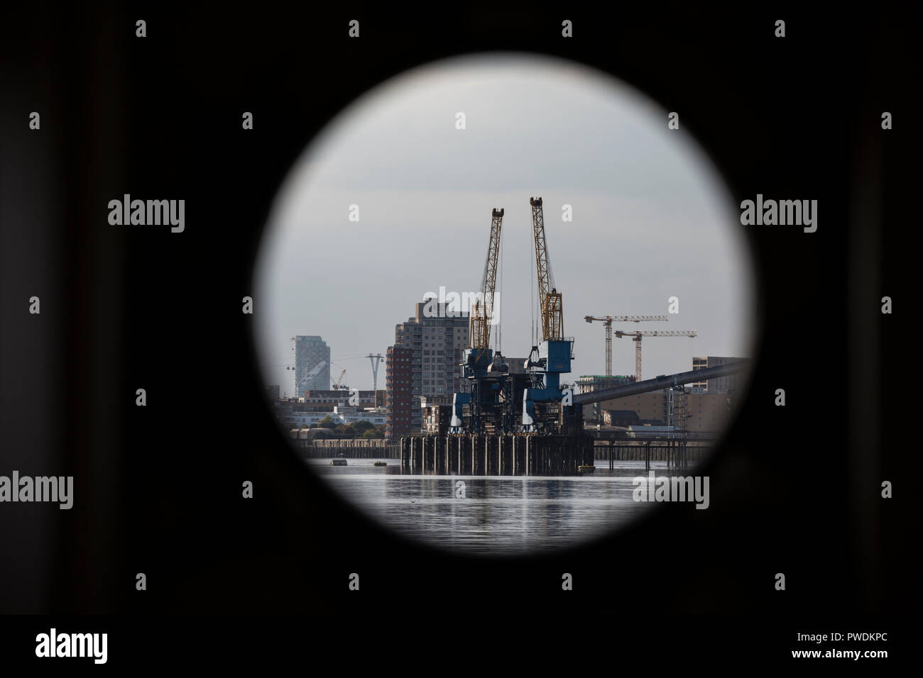 Woolwich ferry hires stock photography and images Alamy