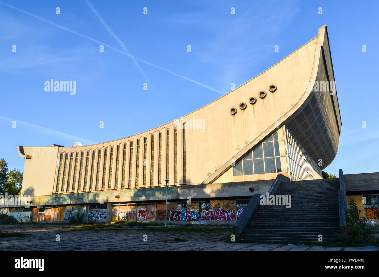 Vilnius Palace of Concerts and Sports, a large disused building by the Neris river Stock Photo